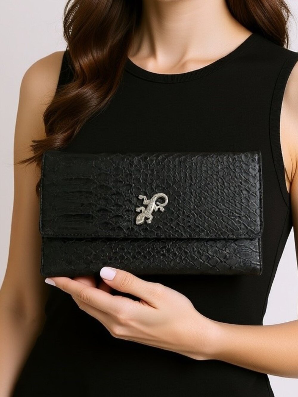 Snakeskin Embossed Black Wallet Silver Geeko